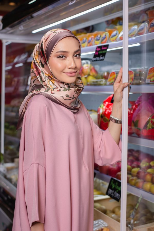 Square scarf - Image 2